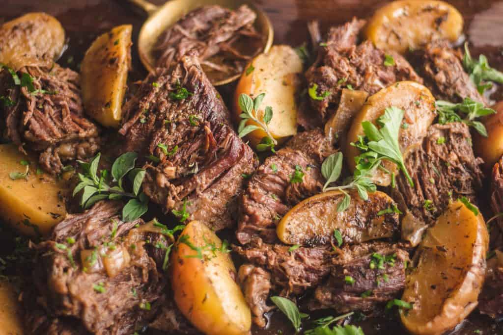 balsamic braised beef with pears
