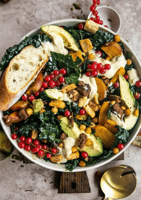 vegan-kale-caesar-salad-with-crispy-chickpeas