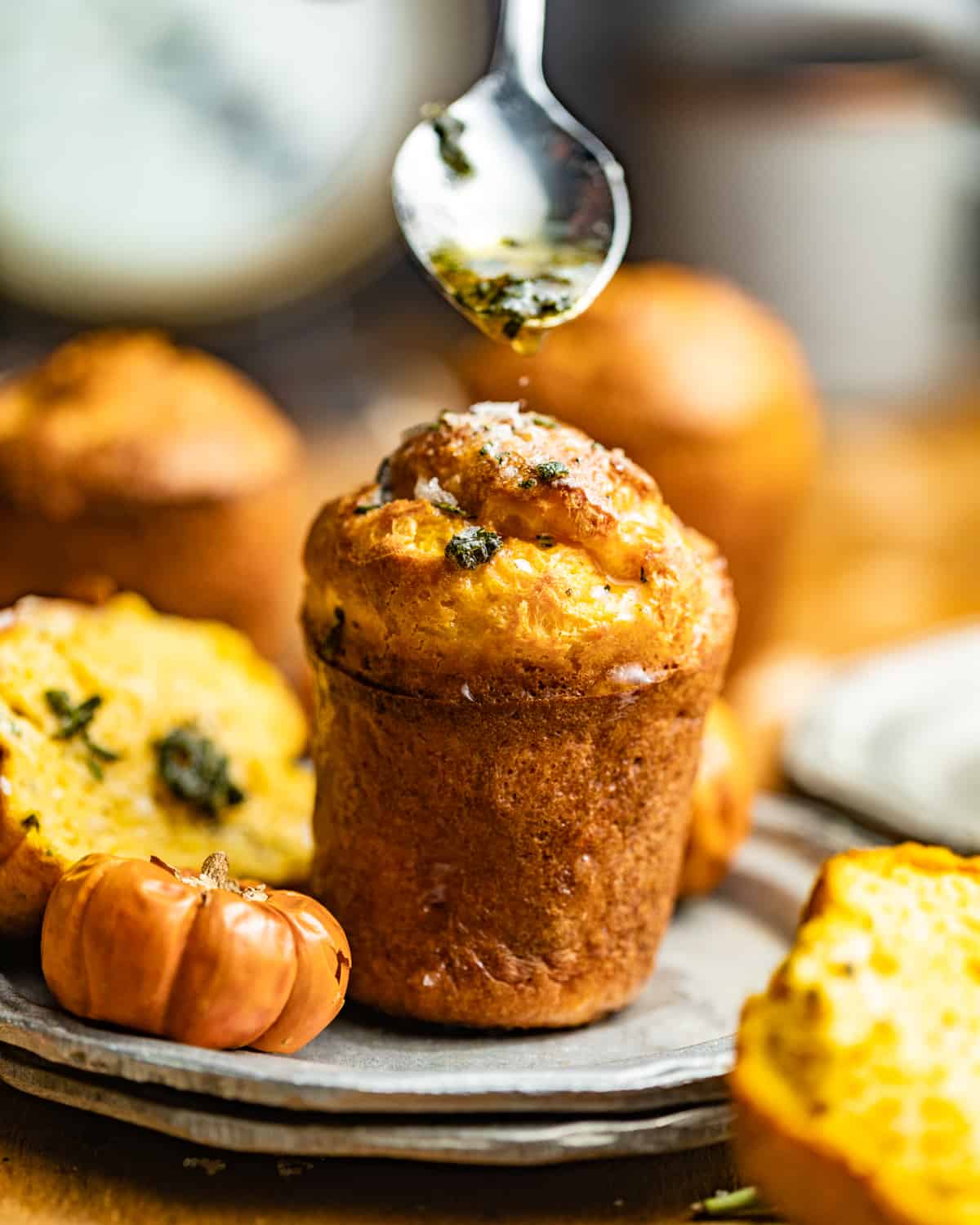 a pumpkin popover on a plate.