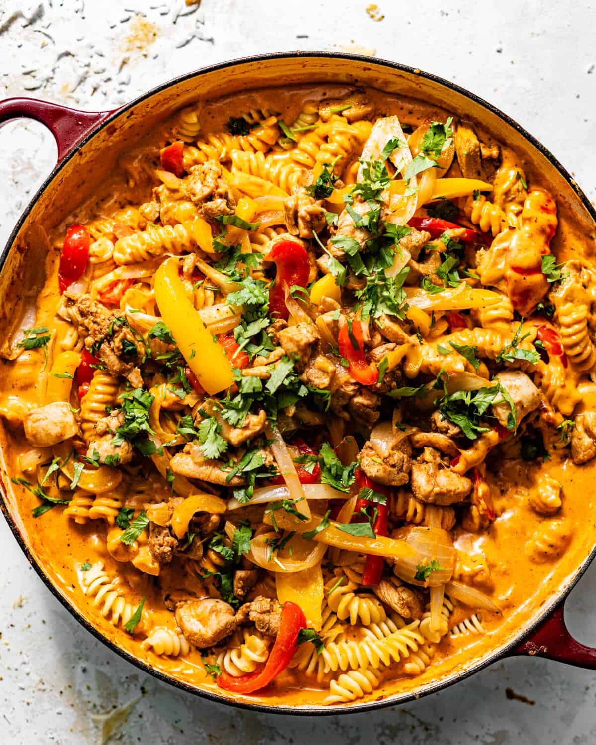 chicken, bell peppers, onions, and cooked pasta tossed in the fajita cream sauce. 